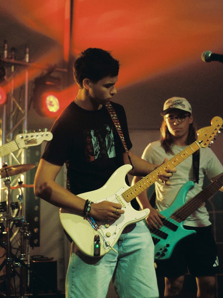 Marvin Sgier live auf der Bühne in Rebstein